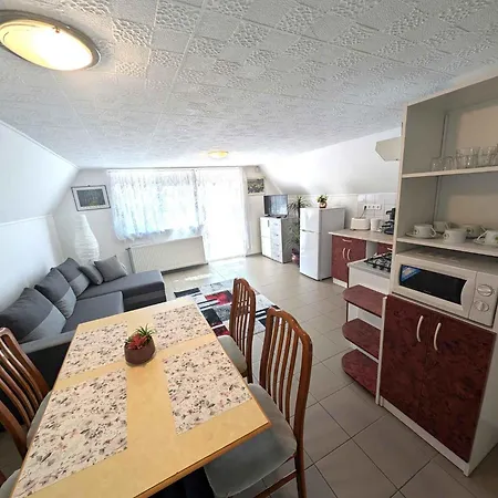 펜션 In - Theiss-see 43133 Poroszló